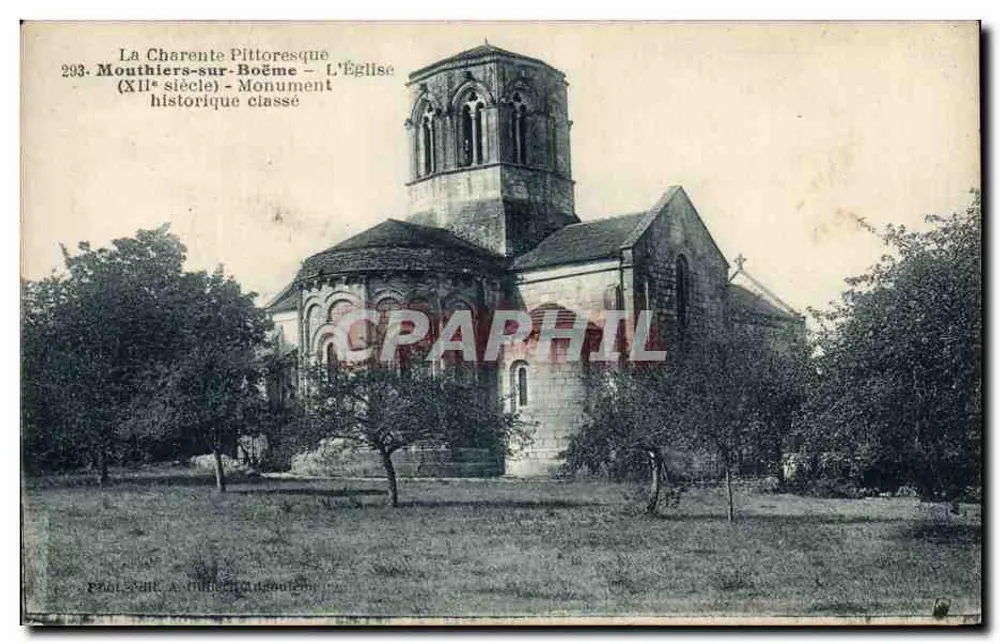 Mouthiers-sur-Boème — Die Kirche (12. Jahrhundert) — Klassifiziertes historisches Denkmal - Vorderseite