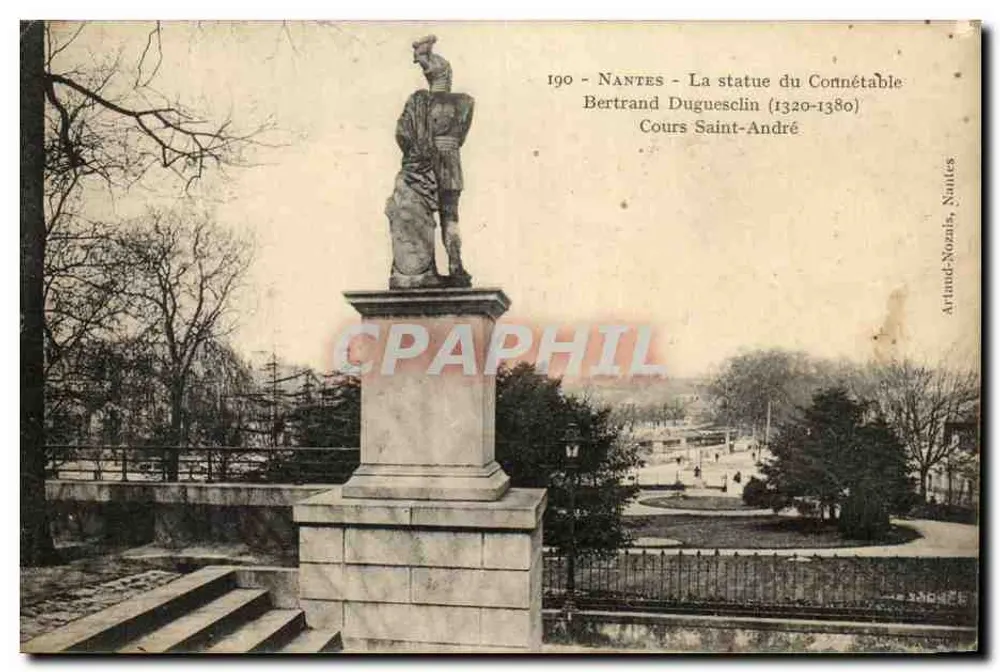Nantes - Die Statue des Constablen Bertrand Duguesclin (1320-1380) - Cours Saint-André - Vorderseite