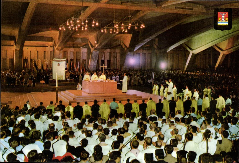 A Basílica Subterrânea São Pedro — Lourdes — Photo Viron-Lourdes, N° 317 - Frente
