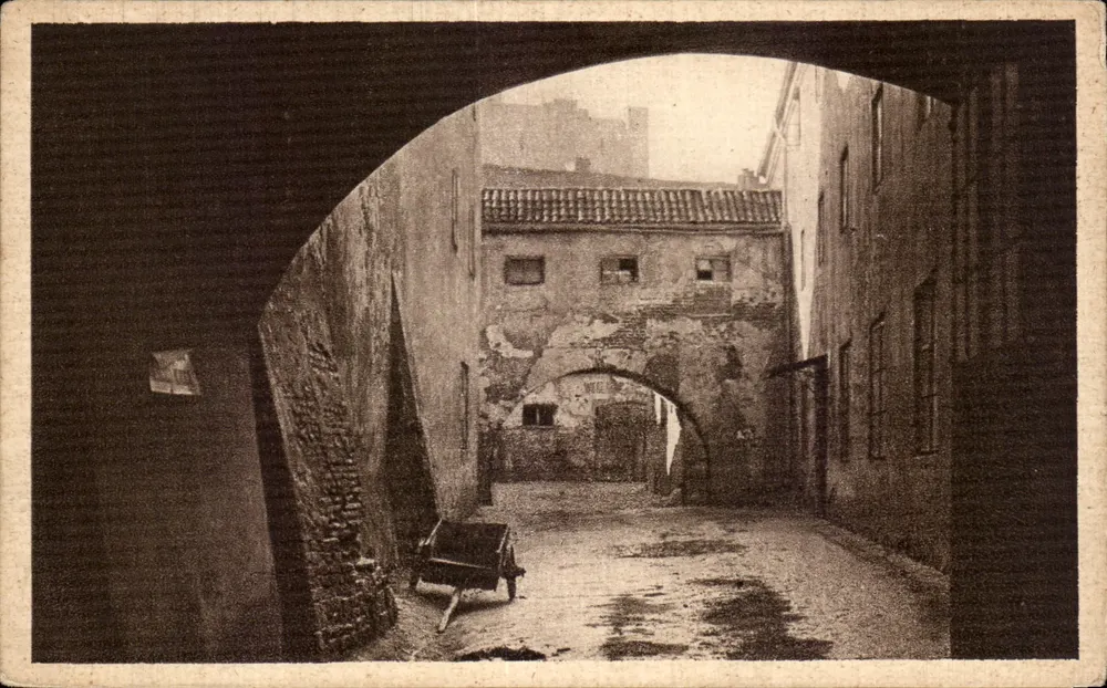 Warszawa - Stare Miasto - Ul. Piwna — Fot. J. Bulhak, Druck von der polnischen Eisenbahn-Buchhandlung - Vorderseite
