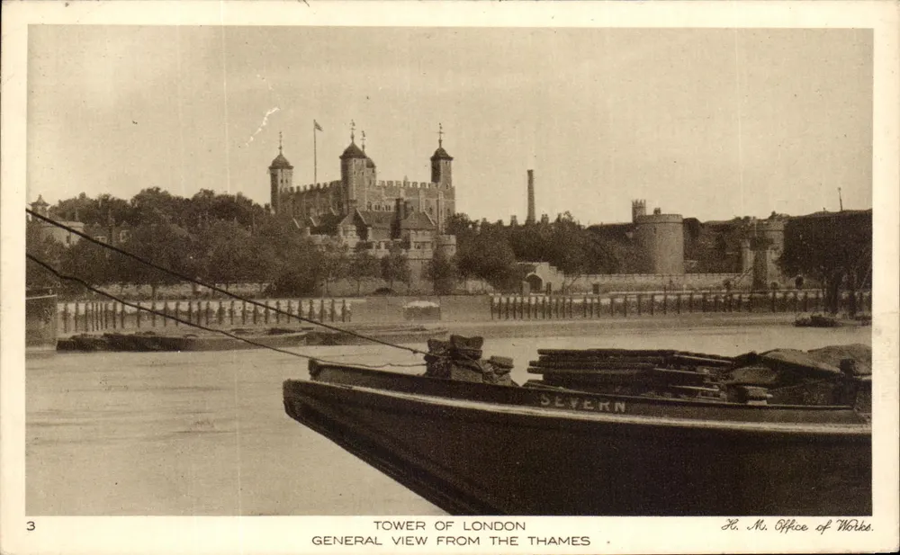 Torre de Londres — Vista geral da Tamisa — H.M. Office of Works, n°3 - Frente