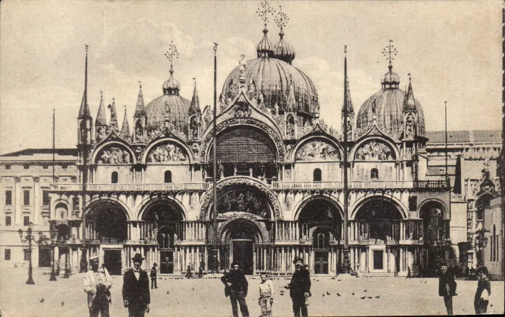 Veneza - Basílica de São Marcos — n° 2276 - Frente