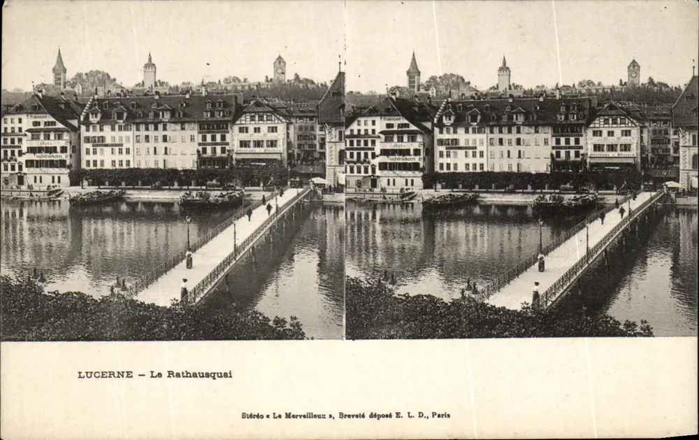 Lucerna - A Praça do Rathaus — estereoscópica, editor Le Marveilleux, patente depositada E. L. D., Paris - Frente