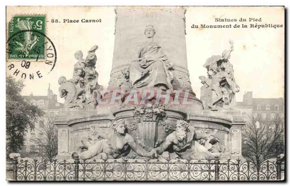 Platz Carnot — Statuen am Fuße des Monument de la République — Verlag nicht sichtbar, Nr. 88 - Vorderseite