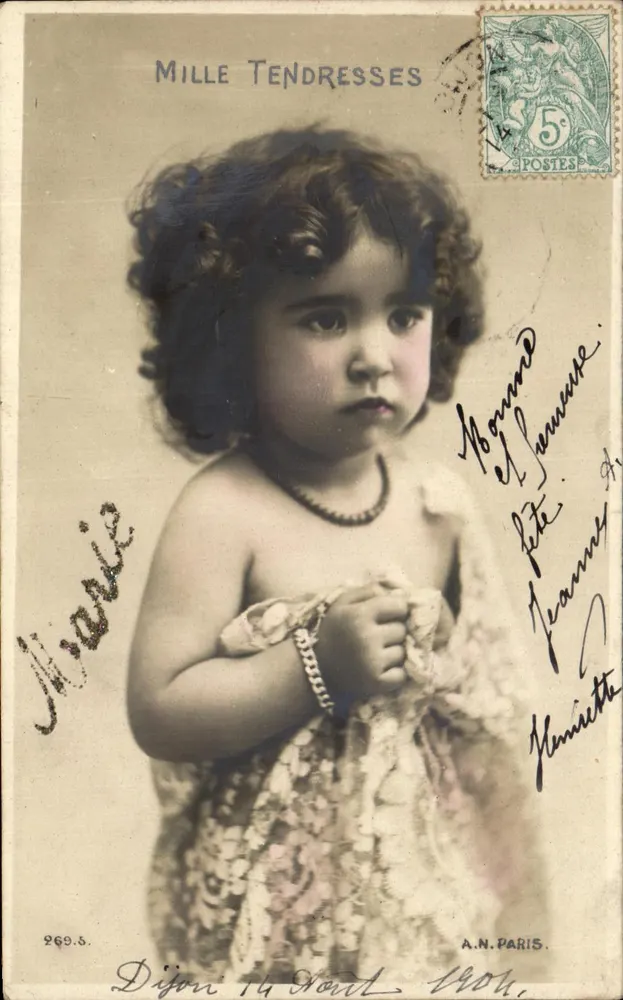 Menina — retrato — A.N. PARIS, n° 269.5 - Frente