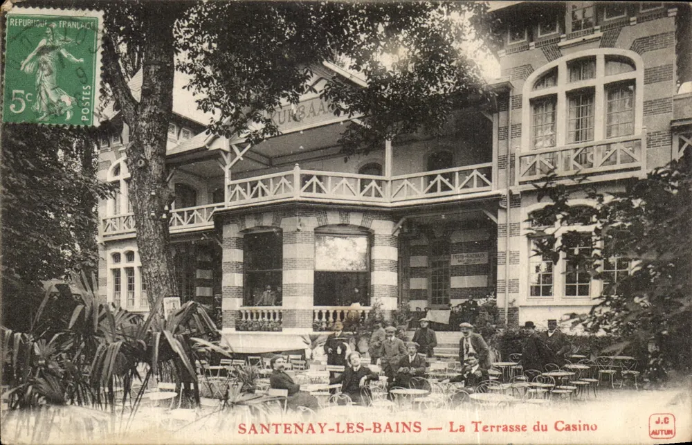 Santenay-les-Bains — Die Terrasse des Casinos — J.C. Autun - Vorderseite