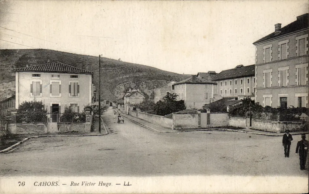 Cahors — Rue Victor Hugo — LL, n°76 - Frente