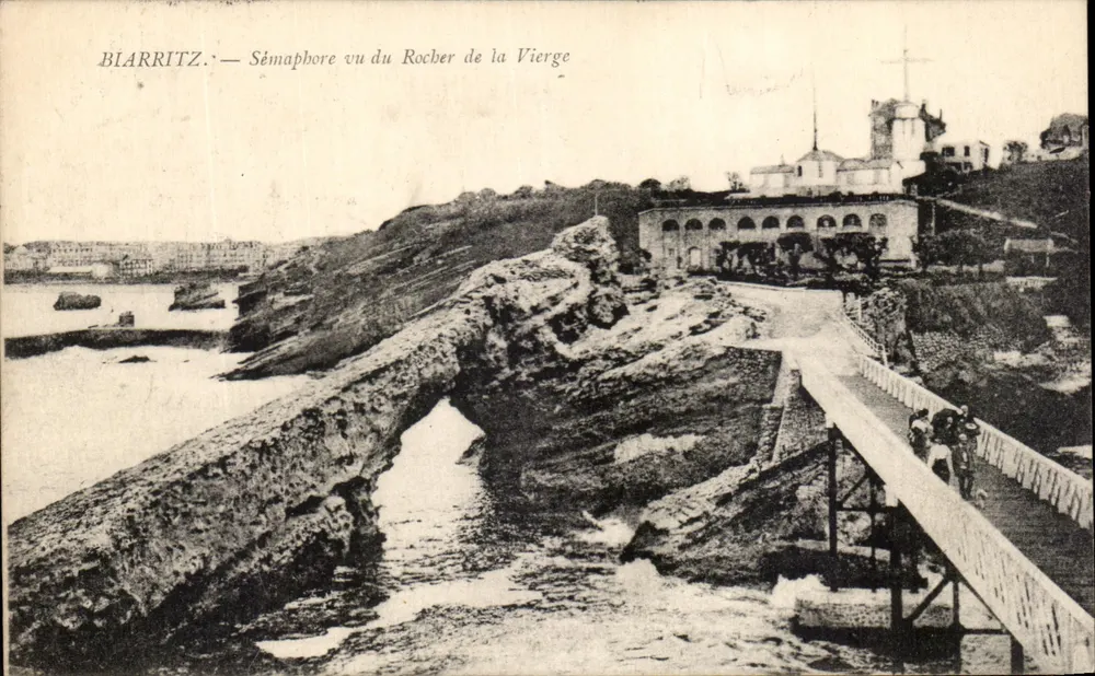 Blarritz — Sémaphore visto do Rocher de la Vierge - Frente