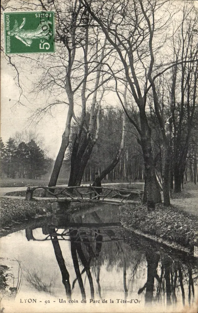 LYON - 92 - Ein Eckbereich des Parc de la Tête-d'Or — Verlag nicht sichtbar, Seriennummer nicht lesbar - Vorderseite