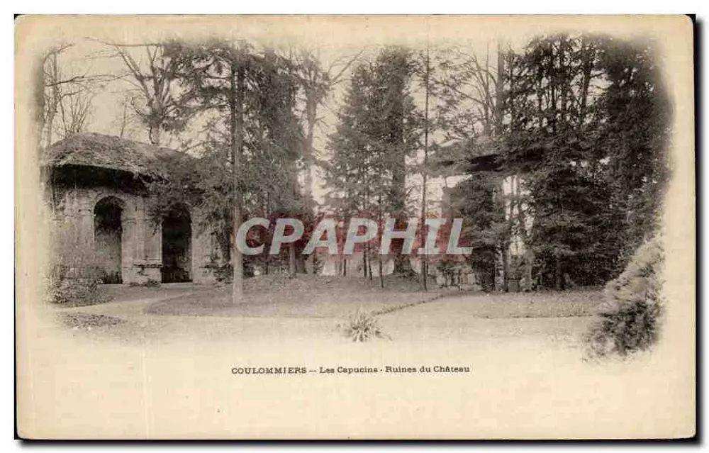 Coulommiers — Les Capucines — Ruinen des Schlosses - Vorderseite