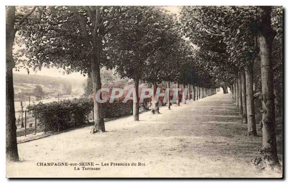 Champagne-sur-Seine — Die Königsdruckereien — Die Terrasse - Vorderseite