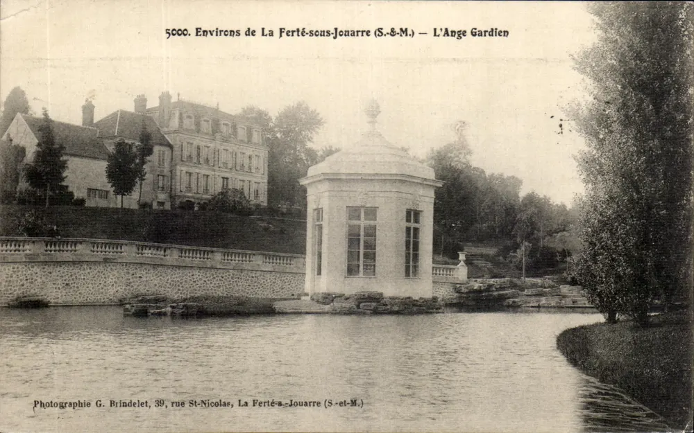 Der Schutzengel — Umgebung von La Ferté-sous-Jouarre — Fotografie G. Brindelet - Vorderseite