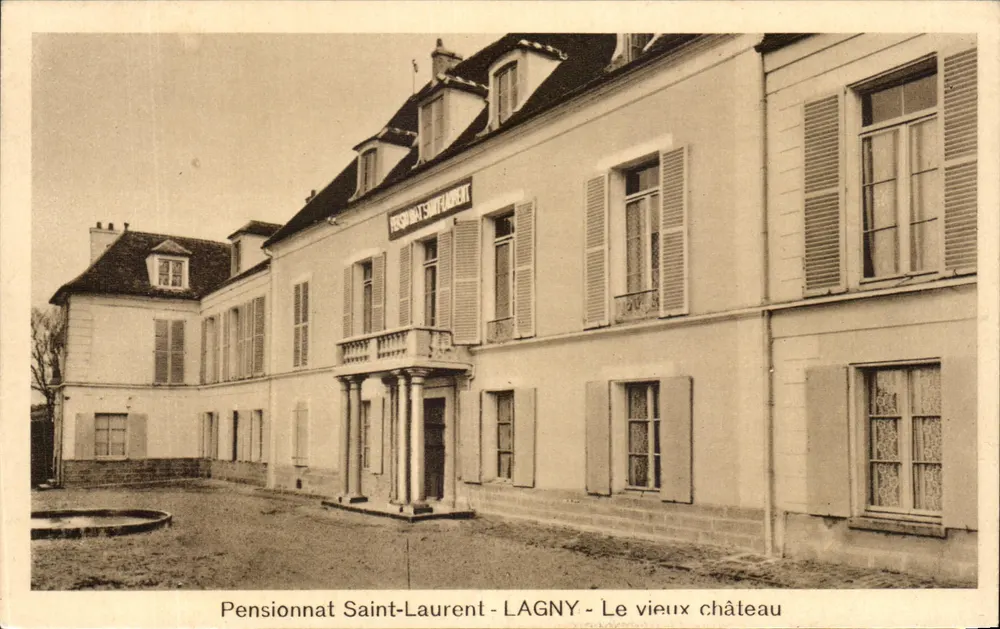 Internat Saint-Laurent - LAGNY - Das alte Schloss - Vorderseite