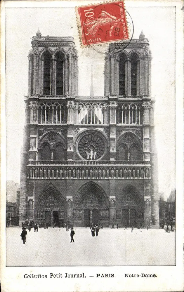 Notre-Dame — Paris — Coleção Petit Journal - Frente