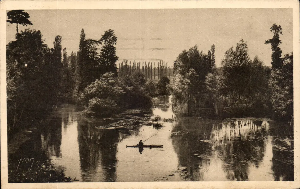 La Dordogne — Ansicht des Flusses mit einem Kanufischer — Les Éditions d'Art Yvon, n°7 - Vorderseite