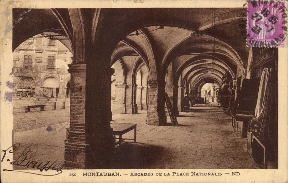 Montauban — Arcades de la Place Nationale — éditeur ND, n°92 - Vorderseite