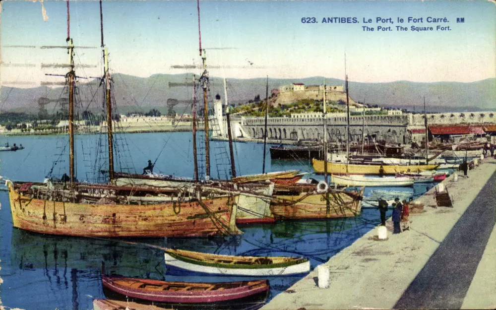 Antibes. Der Hafen, das Fort Carré — RM, n° 623 - Vorderseite