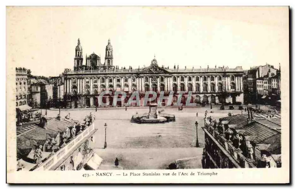 NANCY — A Place Stanislas vista do Arco do Triunfo — Edição de Arte, V. Rodet, NANCY - Frente
