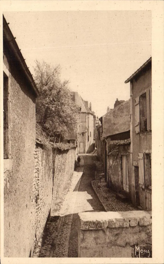 Langres — Ansicht der Straße der Feen — Editions d'art MONA - Vorderseite