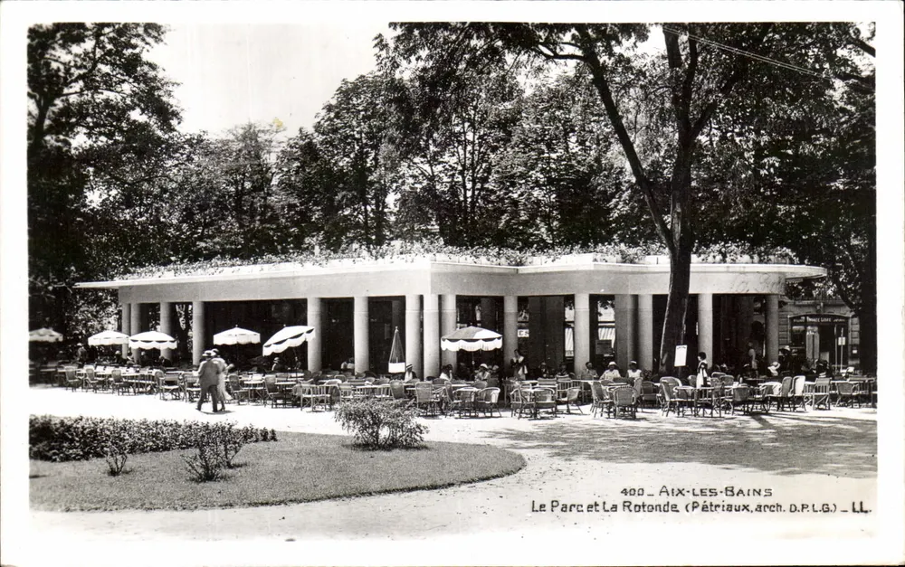 Aix-les-Bains — O Parque e A Rotonda — Pétرياux, arq. D.P.L.G. — n° 400 - Frente