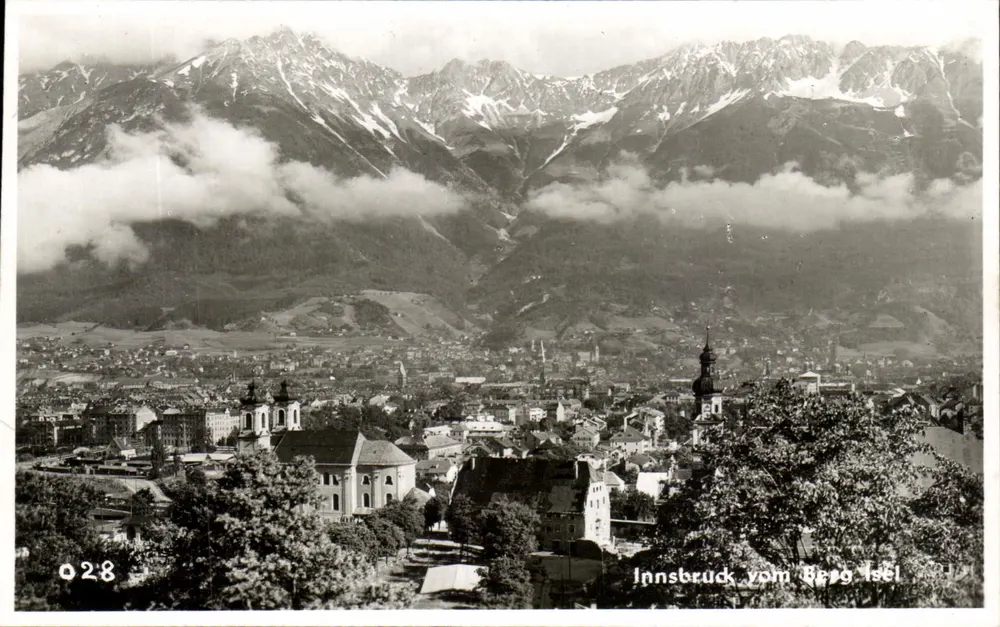 Innsbruck do Monte Tecl — vista panorâmica com montanhas nevadas — Echte Photographie, n°71109 - Frente