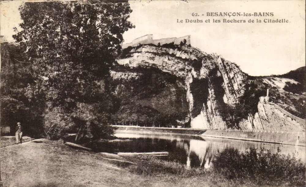 Besançon-les-Bains — Der Doubs und die Felsen der Citadel — Éditions C. Le Bessançon, n°62 - Vorderseite