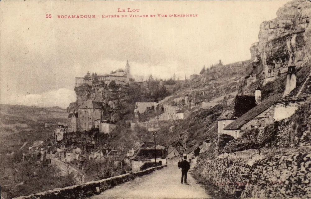 Rocamadour — Eingang zum Dorf und Panoramablick — Verleger Le Lot, n°55 - Vorderseite