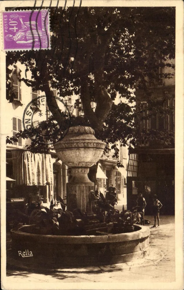 Fontäne der Place Suchet — Toulon — Sammlung 'RELLA' — Die Varoise-Küste - Vorderseite
