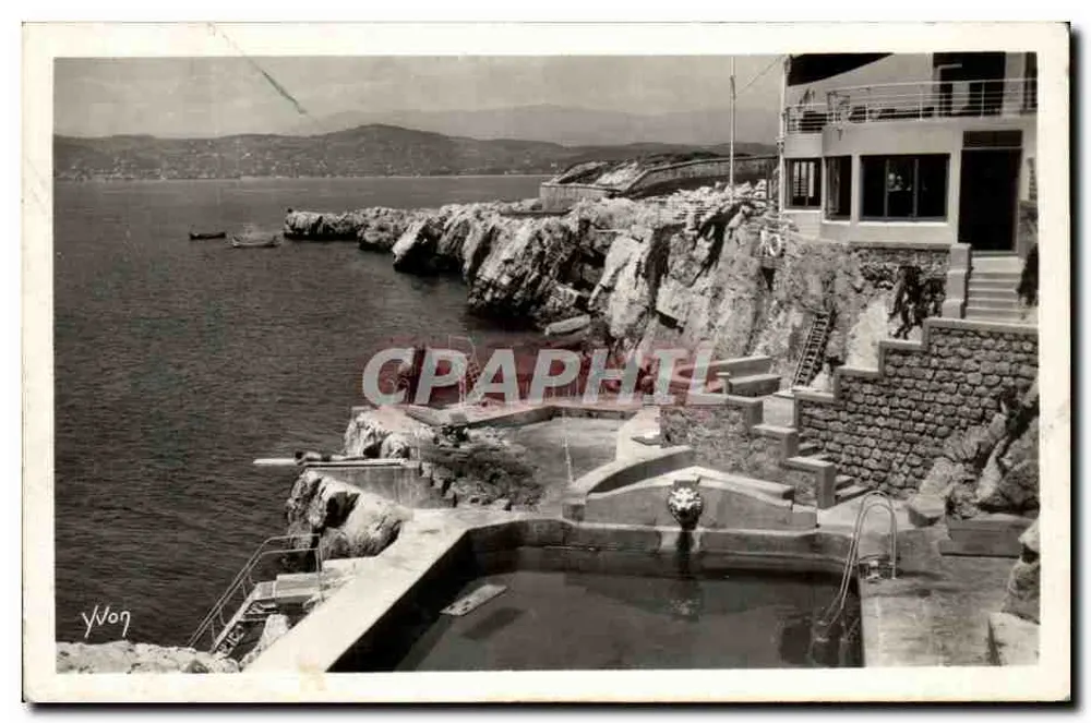 Cabo de Antibes — A piscina do Eden Roc — Les Éditions d'Art Yvon, Paris - Frente