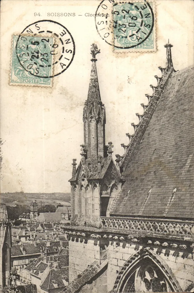 Soissons — Clocher de l'église — éditeur impr. Soissons - Frente
