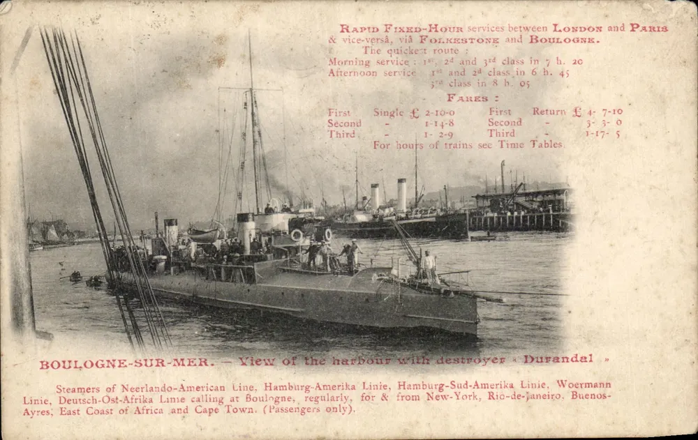Boulogne-sur-Mer — Vue du port avec le destroyer « Durandal » — Éditeur : « Steamers of Neerland-American Line, Hamburg-Amerika Linie, Deutsch-Ost-Afrika Linie » - Vorderseite