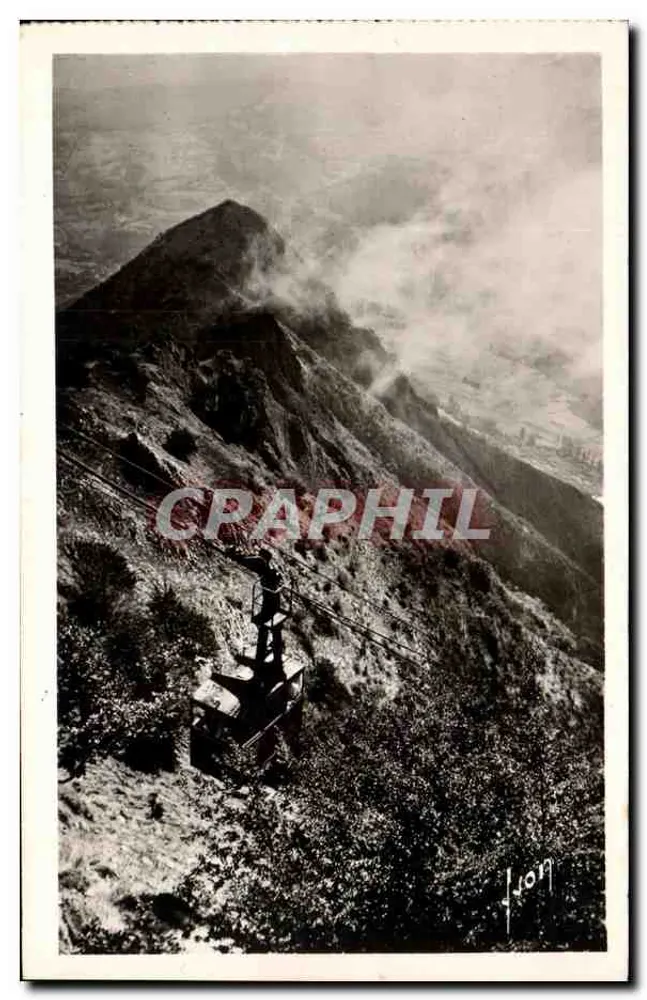Arredores de Lourdes (Altos dos Pirineus) — Do Pibeste a 6 km de Lourdes (alt. 1400 m.) — Les Editions d'Art Yvon, Paris - Frente