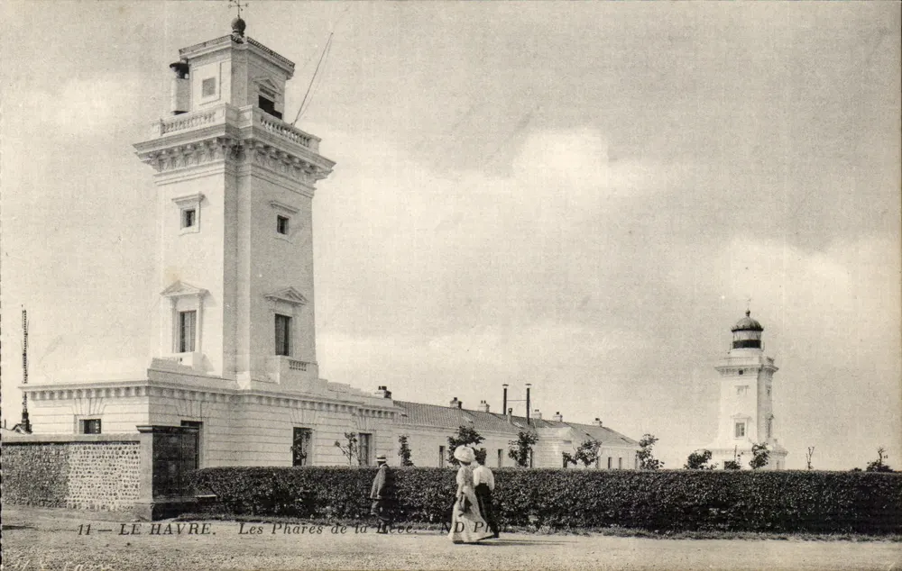Os Faróis da Lèce — Le Havre — ND Ph - Frente