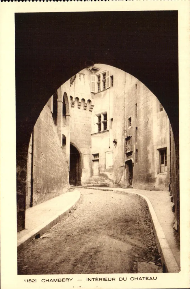Chambéry — Interior do castelo — Coleção Les Deux Savoies, n° 11821 - Frente