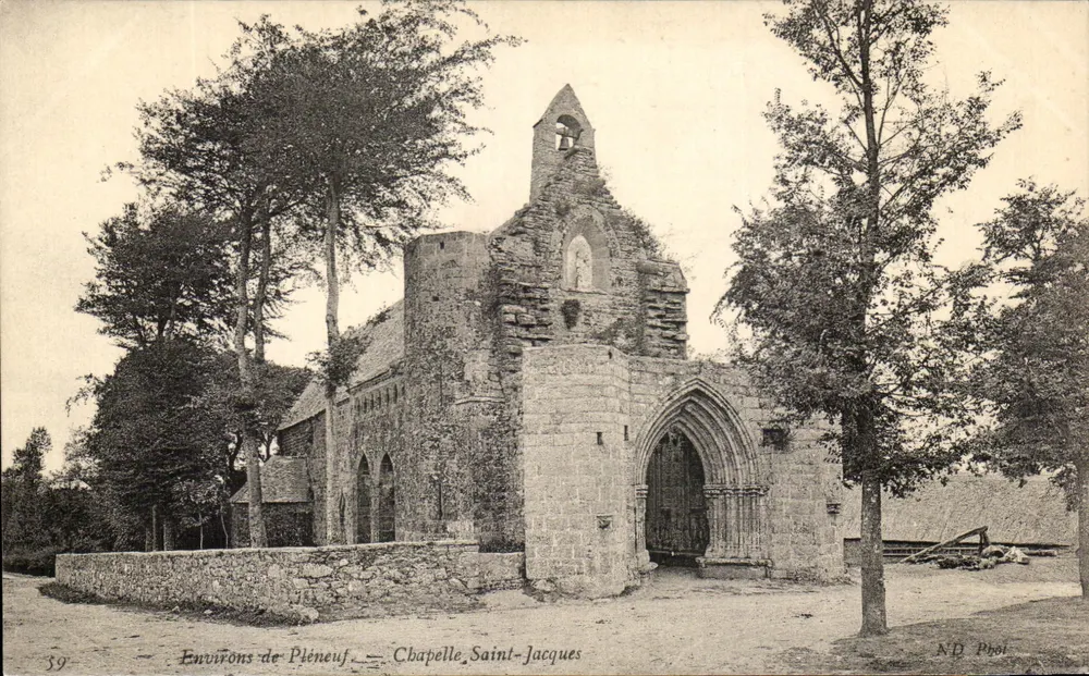 Arredores de Piéneuf — Capela Saint-Jacques — ND Phoi - Frente