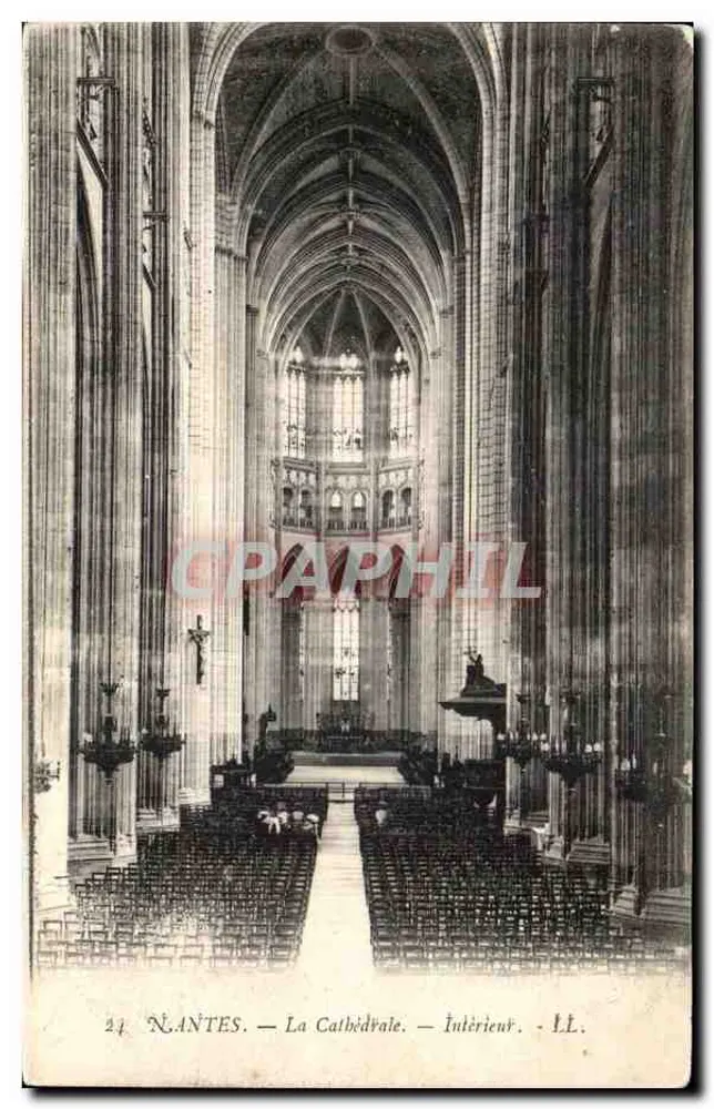 NANTES — A Catedral — Interior — LL. - Frente