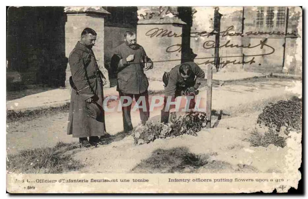 Infanterieoffiziere, die Blumen auf ein Grab legen — Serie 14 — unbekannter Verleger - Vorderseite