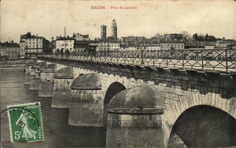 Macon - Ponte São Luís — vista da ponte de pedra e da cidade — editor anônimo, número de série não visível - Frente