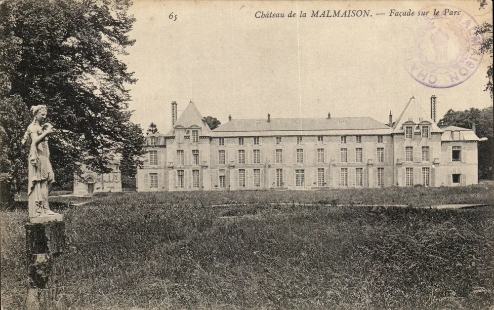 Castelo de la MALMAISON — Fachada sobre o Parque — Editor: Castelo de la Malmaison, n° 65 - Frente