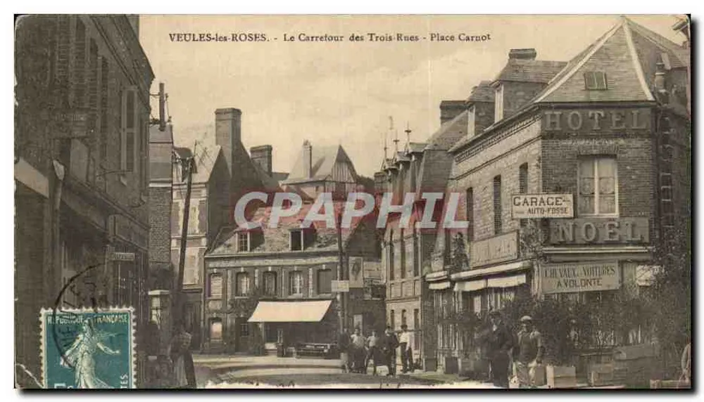 VEUULES-les-ROSES — Der Kreuzungspunkt der Drei Straßen — Place Carnot — Verlag: H. FOUCHER - FRANCE - Vorderseite