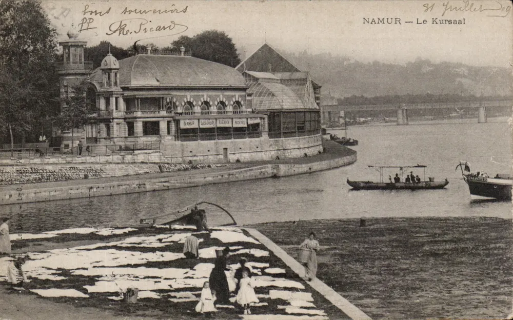 Namur — Der Kursaal — Ansicht vom Kai und dem Fluss - Vorderseite