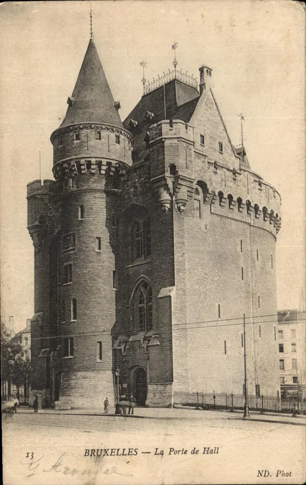 Bruxelas — A Porta de Hall — ND. Fot. n°13 - Frente