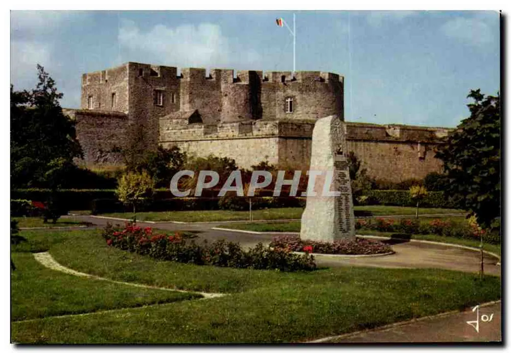 Castillo de Brest — Monumento conmemorativo del submarino 'Narval' — Ediciones de Arte JOS - Anverso