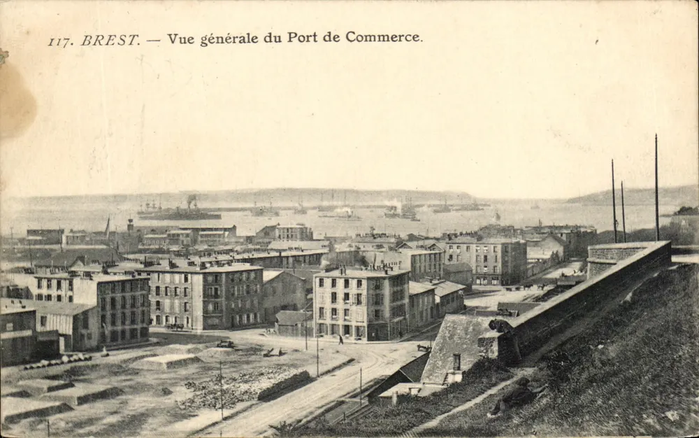 Brest — Algemene uitzicht van de Handelshaven — onbekende uitgever, serie nummer 117 - Voorkant