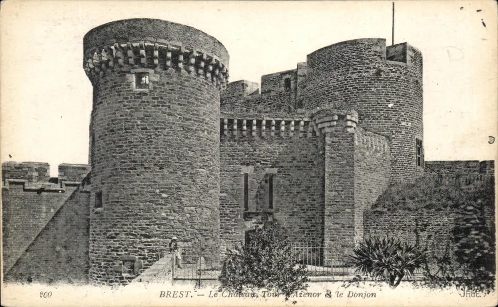 Brest — Il Castello, Torre di Aienor & il Donjon — Jhot. n°200 - Recto
