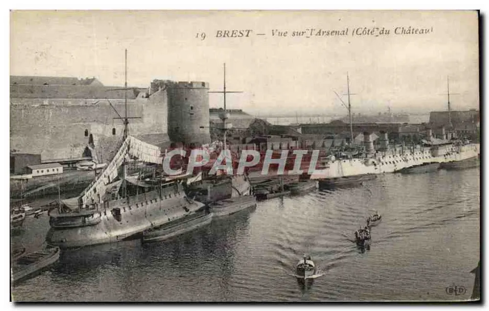 BREST — Ansicht des Arsenal (Seite des Schlosses) — Verleger B.D. Nr. 19 - Vorderseite