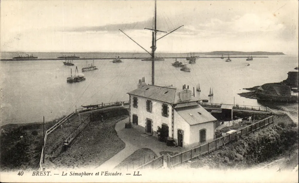 Brest — O Sémaphore e a Escadra — LL. - Frente