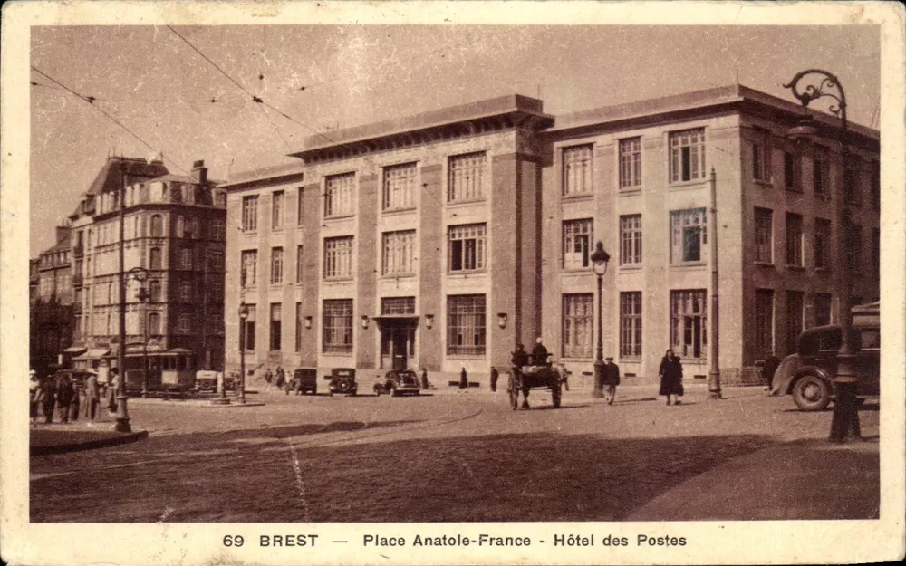 Brest — Place Anatole-France — Hôtel des Postes - Vorderseite