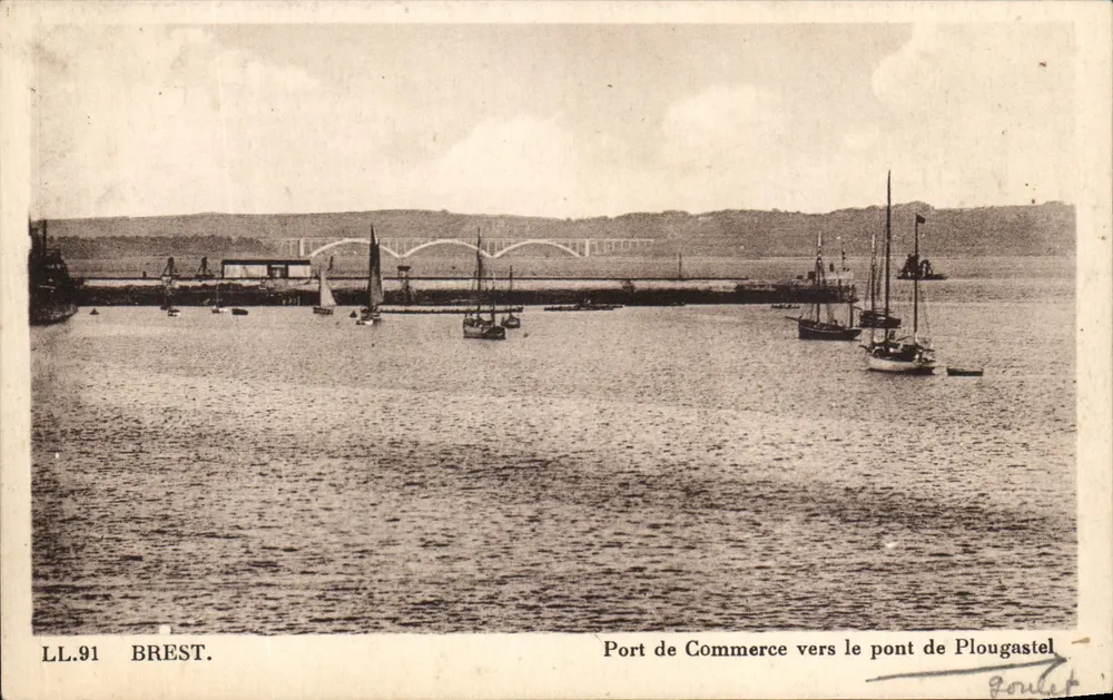 Porto de Comércio em direção ao ponte de Plougasnet — Brest — Edição da Casa — n° LL.91 - Frente