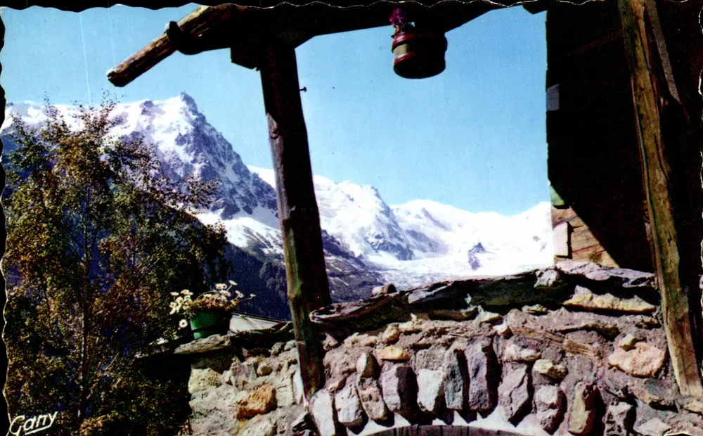 Chamonix - Mont-Blanc (1050 m) — Chalet Savoyard e o Massif do Mont-Blanc — Gunycolor - Frente